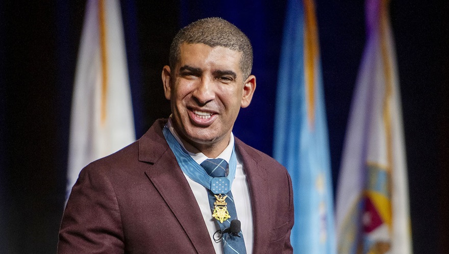 ‘You matter to us more than you’ll ever understand,’ Medal of Honor recipient says to Military Health System