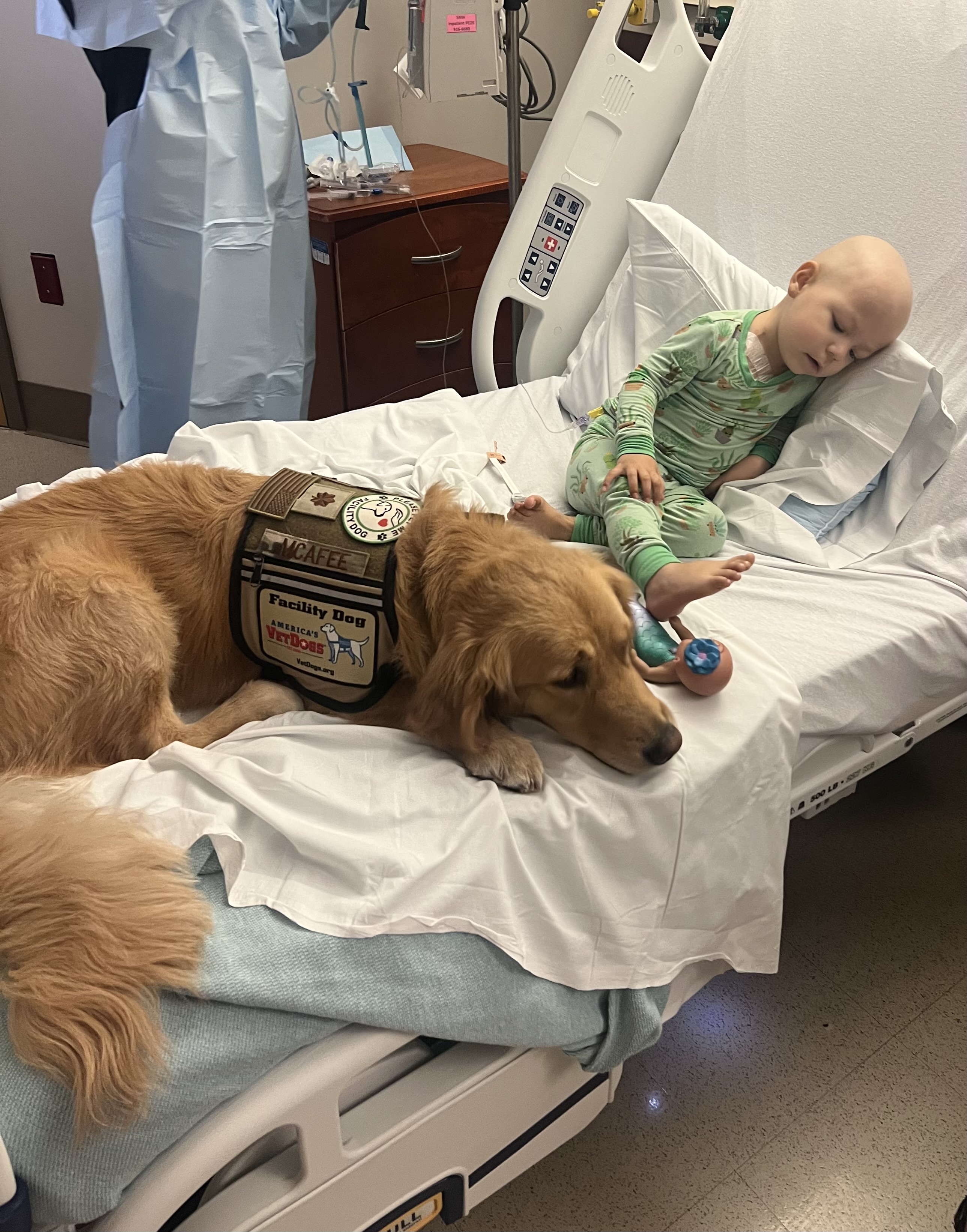 Katalea Mier and McAfee the Facility Dog at BAMC