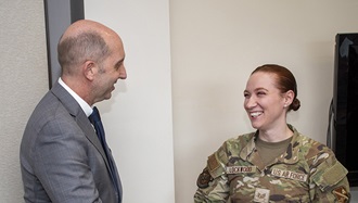 Link to Photo: DOD’s Top Military Health Leader Gets Firsthand Look at Hospitals in National Capital Region