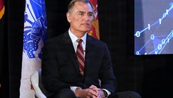 Dr. Michael McGinnis, executive director of U.S. Navy Bureau of Medicine and Surgery, and director of the Navy Medicine Civilian Corps, served as the moderator for a continuing education panel