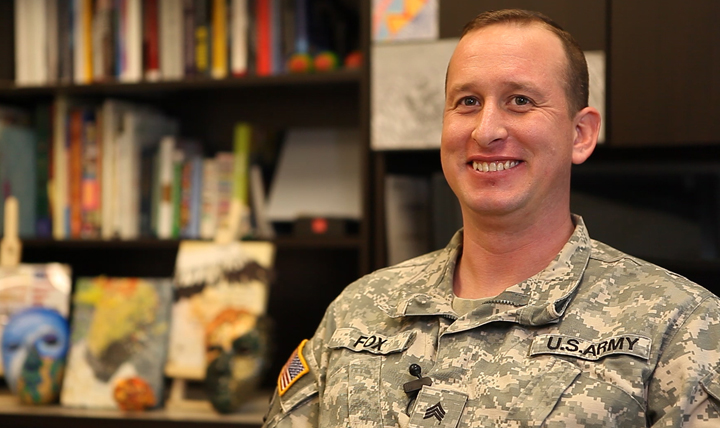 Army Sgt. Robert Fox is one of many service members to benefit from art therapy offered in a partnership between the National Endowment for the Arts and the National Intrepid Center of Excellence.