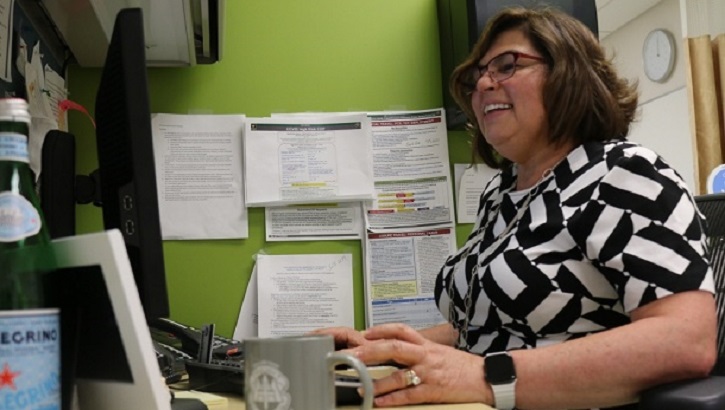 Woman wearing a mask