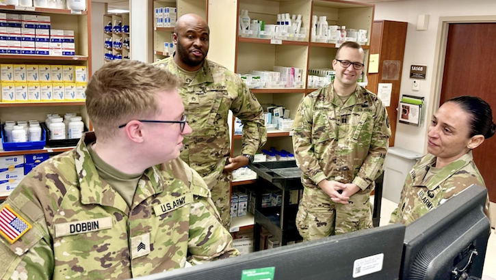 U.S. Army Medical Readiness Command, West, senior enlisted leader, Command Sgt. Maj. Jennifer Francis (right) visited Soldiers at Munson Army Health Center, Fort Leavenworth, Kansas, Feb. 14. (Photo By Maria Christina Yager)