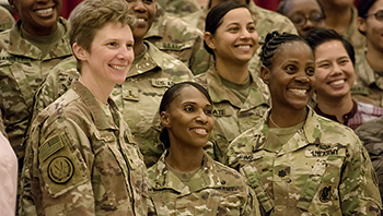 Female military personnel 