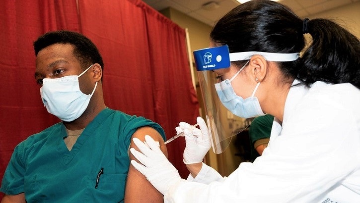 Man getting vaccine