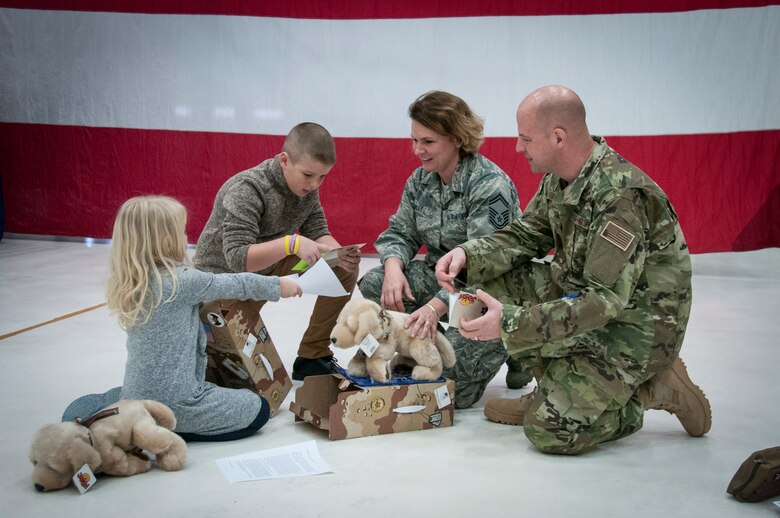 image of military family before deployment